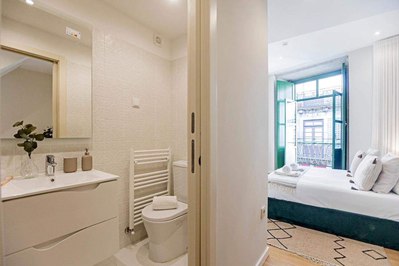 Brand New 4Br W/ 200Yrs Of History In Central Porto By Lovelystay Экстерьер фото